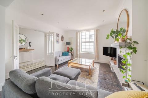 42 Brunswick Road, Ipswich, IP4 4BL