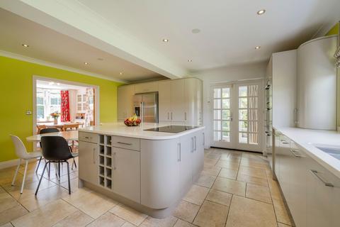 5 bedroom detached house for sale, Sill Bridge Lane, Berkshire RG10