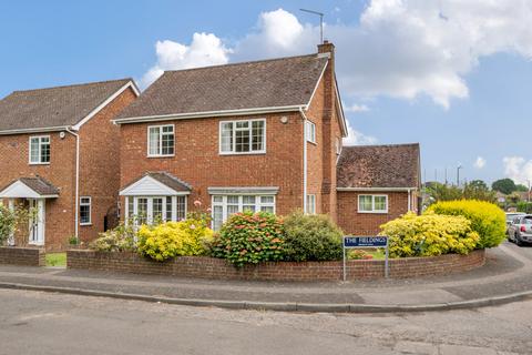 3 bedroom detached house for sale, The Fieldings, Sittingbourne, Kent, ME10