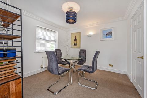 27 Marston Gate, Winchester, SO23 7DS