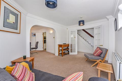 27 Marston Gate, Winchester, SO23 7DS