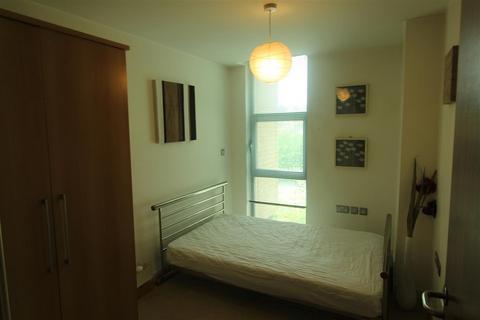 2 bedroom apartment to rent, St George Building, Leeds