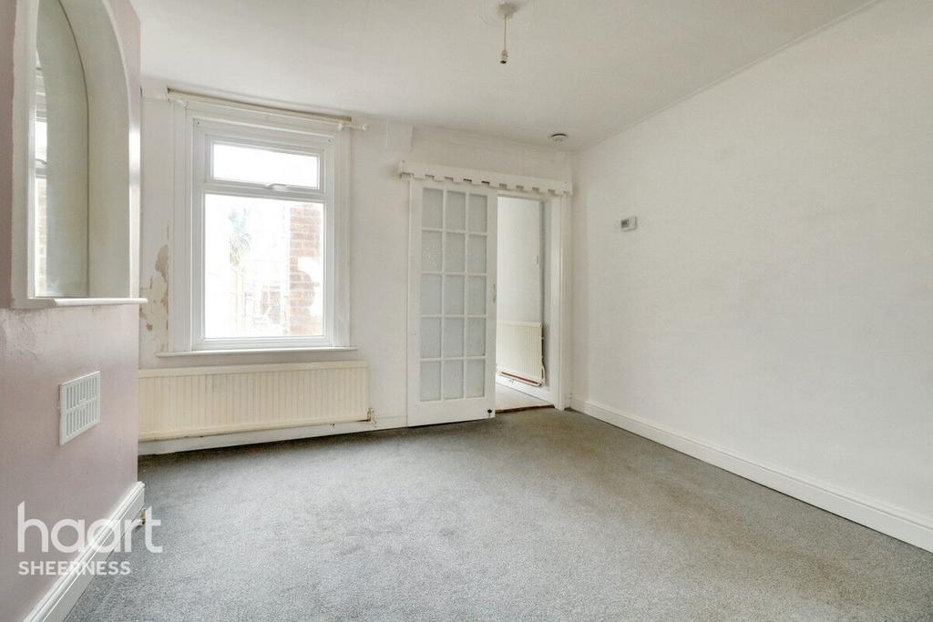 Unity Street, Sheerness 2 bed terraced house for sale £180,000