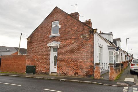 3 bedroom end of terrace house for sale, General Graham Street, High Barnes