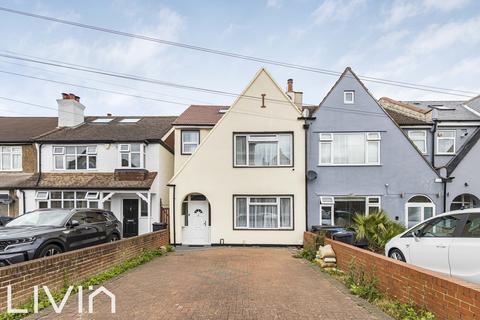 5 bedroom end of terrace house for sale, London SE25