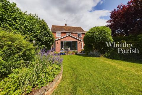 4 bedroom detached house for sale, The Bailiwick, Norwich NR16