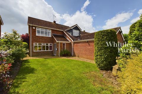 4 bedroom detached house for sale, The Bailiwick, Norwich NR16