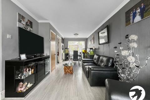8 Chancery Road, Cliffe, Rochester, ME3 7TL