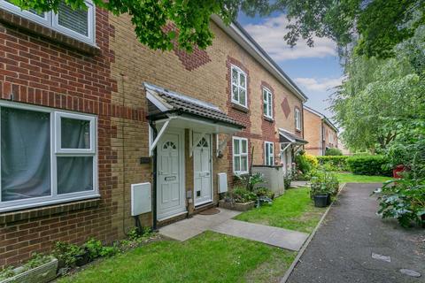 Langley - 2 bedroom maisonette for sale