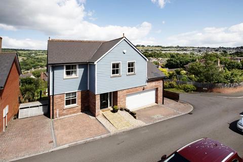 4 bedroom detached house for sale, St. Lukes Drive, Teignmouth, TQ14