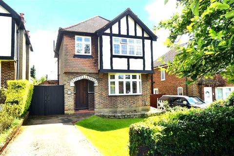 3 bedroom detached house for sale, Roundwood Way, Banstead, Surrey, SM7