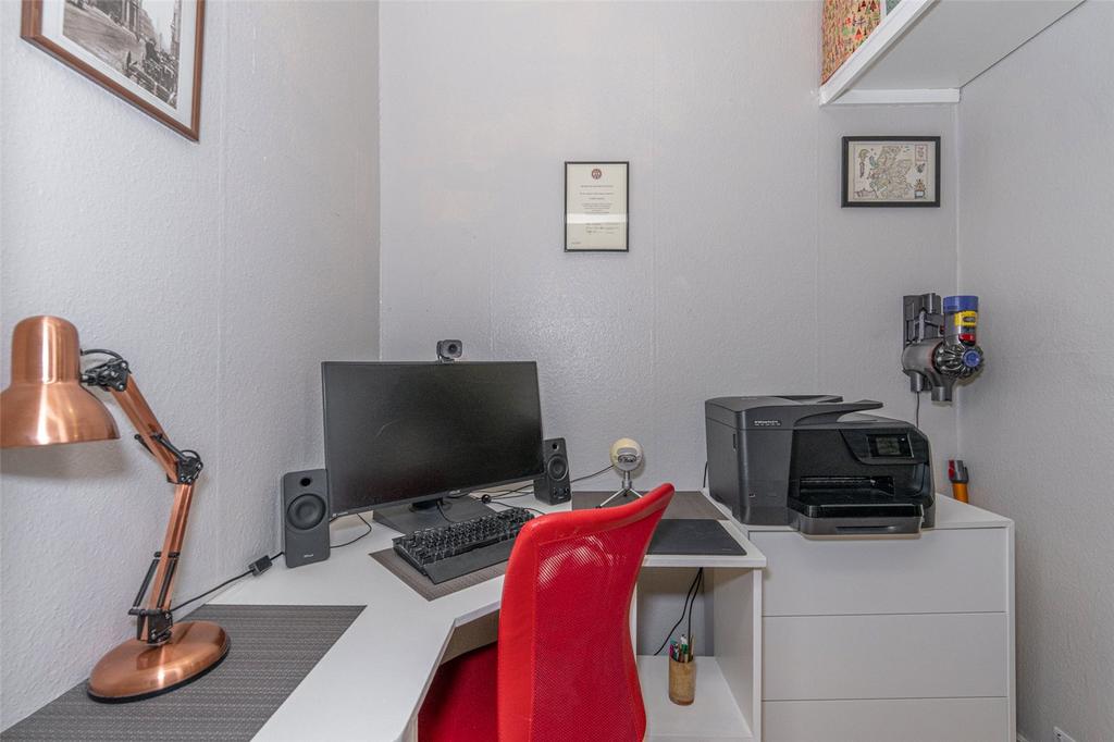 Box Room / Study