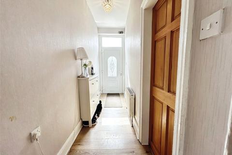 3 bedroom end of terrace house for sale, Lea Street, Huddersfield, HD1