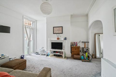 2a Glencoe Road, Bushey, WD23 3DS