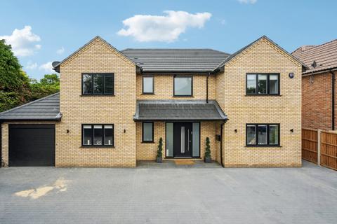 5 bedroom detached house for sale, Highlands End, Chalfont St. Peter, Buckinghamshire, SL9