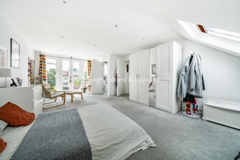 4 bedroom house to rent, Langley Way West Wickham BR4