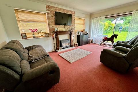 3 bedroom detached bungalow for sale, 2 Vanessa Road Louth LN11 9LF