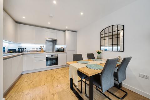 2 bedroom apartment for sale, Palmer Court, 5 Pitcher Lane, Ashford, TW15