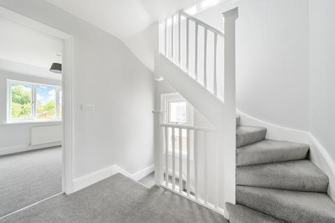 4 bedroom semi-detached house to rent, Ember Lane, Esher, KT10