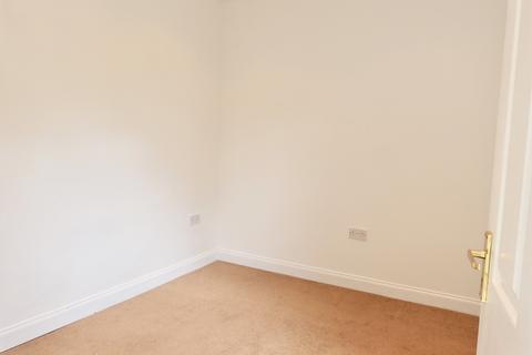 2 bedroom flat to rent, HAMILTON ROAD, LONDON, NW11