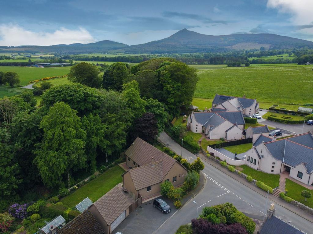 Kirkton Park, Chapel Of Garioch, AB51 3 bed detached bungalow for sale £278,000