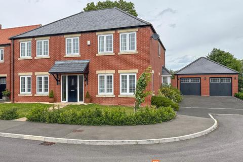 5 bedroom detached house for sale, Strawberry Fields, 5 NG23