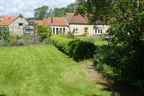 2 bedroom cottage for sale, Main Street, Ebberston, North Yorkshire