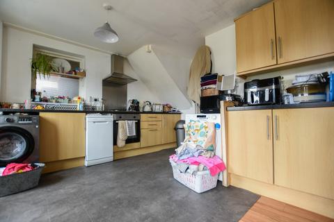 3 bedroom end of terrace house for sale, Wylie Road, Hoo, Rochester, Kent