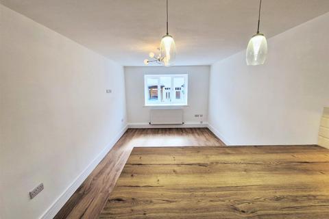 1 bedroom apartment to rent, Osnor Court, Coronation Terrace, Aston Fields, Bromsgrove, B60