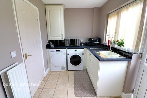 14 Barnswood Close, Cannock, WS11 1QQ