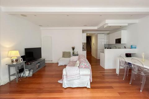 3 bedroom flat to rent, Harrington Gardens, South Kensington , London, Royal Borough of Kensington and Chelsea, SW7