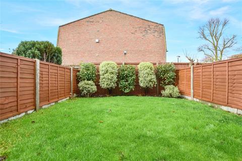 22 Gainsborough Square, Bexleyheath, DA6 8BU