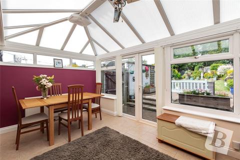 2 bedroom bungalow for sale, Canewdon Gardens, Wickford, Essex, SS11