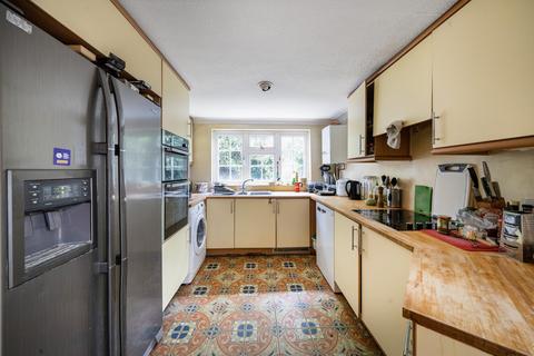 4 bedroom terraced house for sale, Claylands Road, Oval