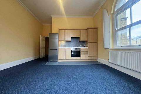 1 bedroom apartment to rent, Dalston Lane, London E8