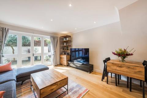 3 bedroom terraced house to rent, Hazledene Road, Chiswick W4