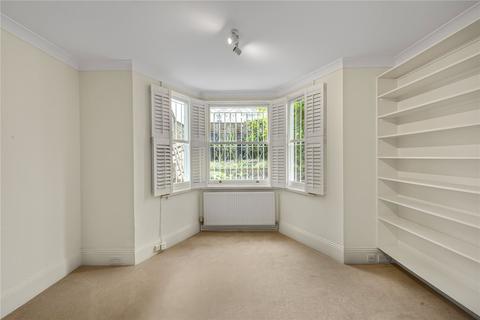 2 bedroom flat to rent, Fulham Road, London, SW6