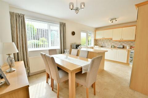 3 bedroom semi-detached house for sale, Leasyde Walk, Fellside Park, Whickham