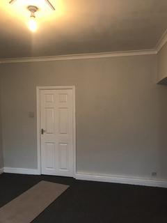 2 bedroom end of terrace house to rent, Belmont Street, Hull HU9