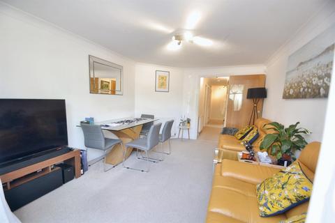 2 bedroom flat for sale, Parkstone