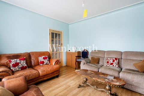 3 bedroom terraced house for sale, Wilmot Road, London, N17