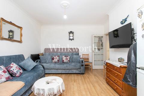 3 bedroom terraced house for sale, Wilmot Road, London, N17