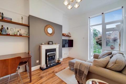 1 bedroom flat for sale, Flat 2, 72 Welldon Crescent, Harrow, London, HA1 1QR
