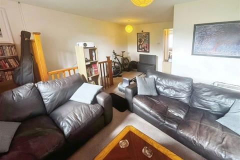 1 bedroom flat for sale, Friesland Close, Shaw, Swindon, SN5 5YG