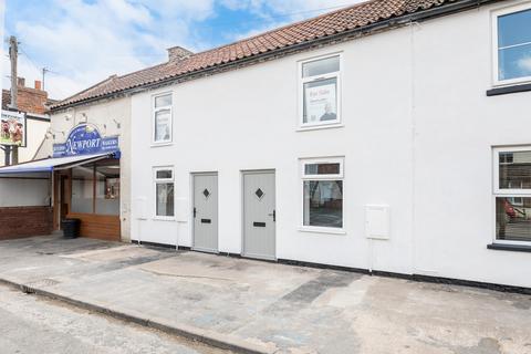 2 bedroom terraced house for sale, Main Road, Newport, HU15