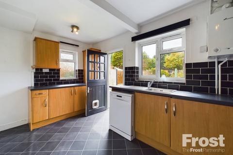 2 bedroom semi-detached house for sale, Cranleigh Road, Feltham, TW13