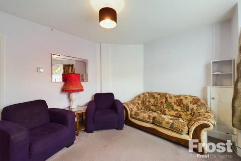 2 bedroom semi-detached house for sale, Cranleigh Road, Feltham, TW13