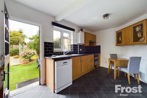 41 Cranleigh Road, Feltham, TW13 4PZ