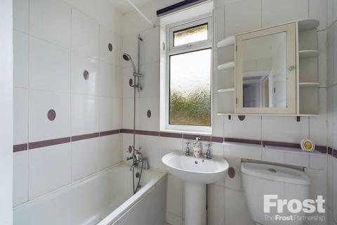 41 Cranleigh Road, Feltham, TW13 4PZ