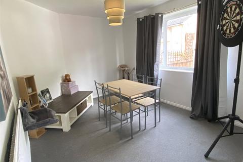 24 Mount Road, Dawley, Telford, TF4 2DP